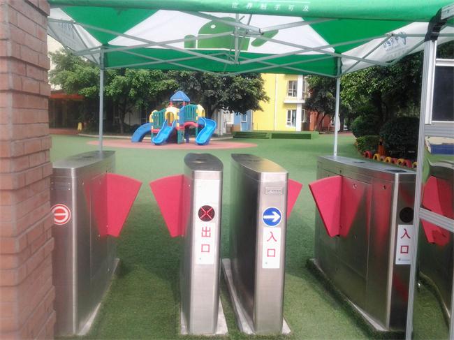 �׃��@���lͨ��ϵ�y(t��ng)